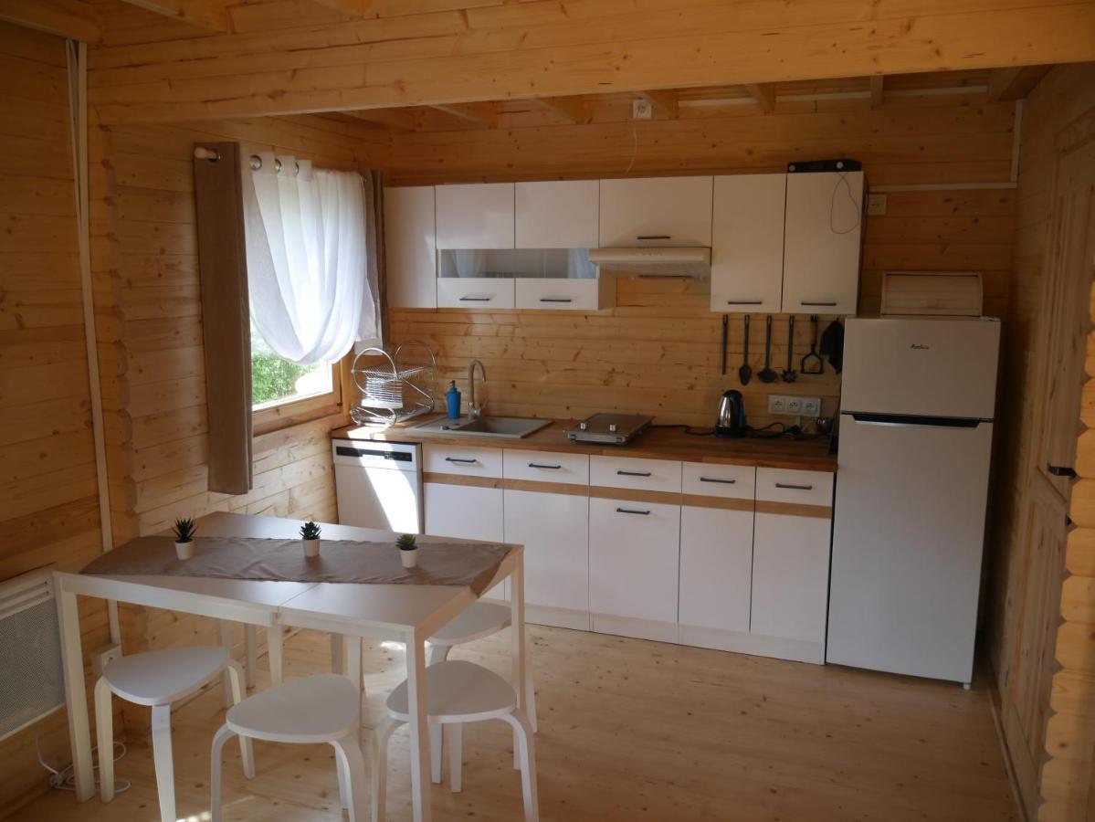 Domel letniskowy drewniany nad Jeziorem Strzeszowskim nowy Zewnętrze zdjęcie