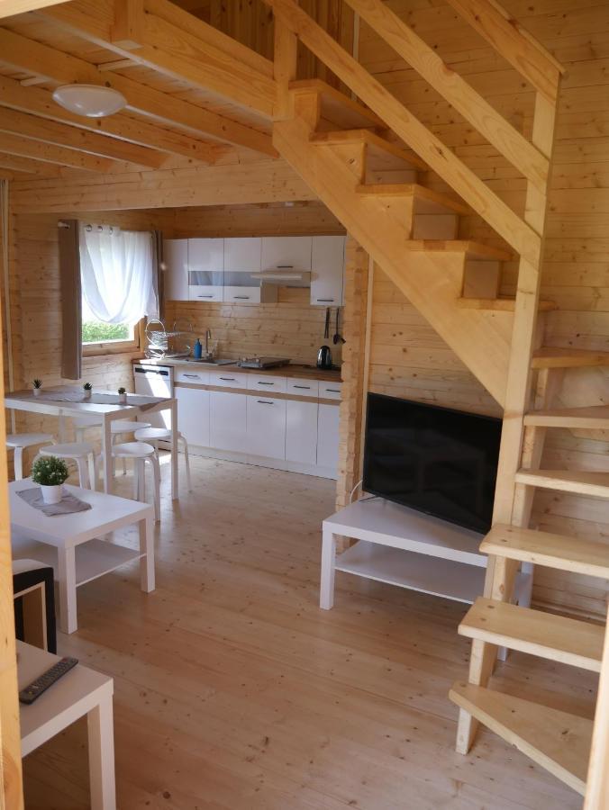 Domel letniskowy drewniany nad Jeziorem Strzeszowskim nowy Zewnętrze zdjęcie